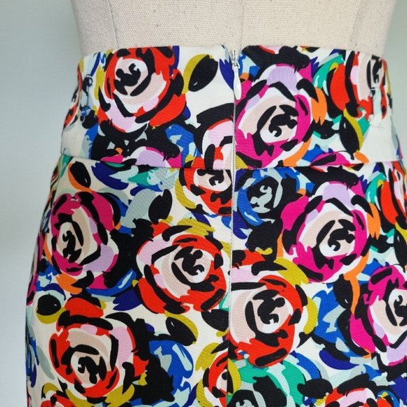 Review Multicolour Floral Rose Pencil Skirt Size 14 - Picture 6 of 6